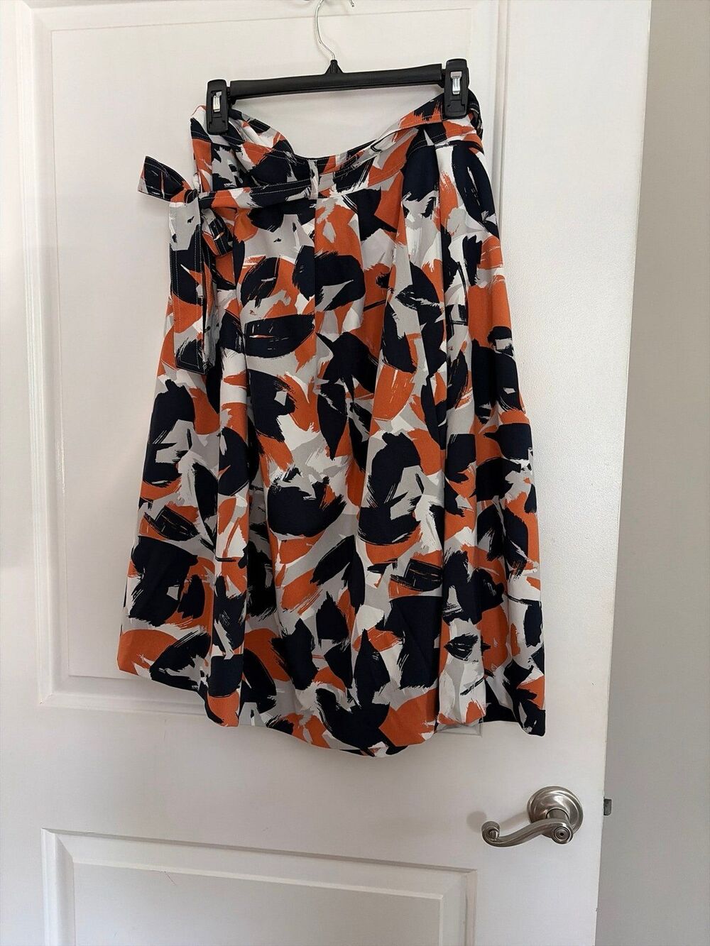 Banana Republic tie waist geometric print skirt